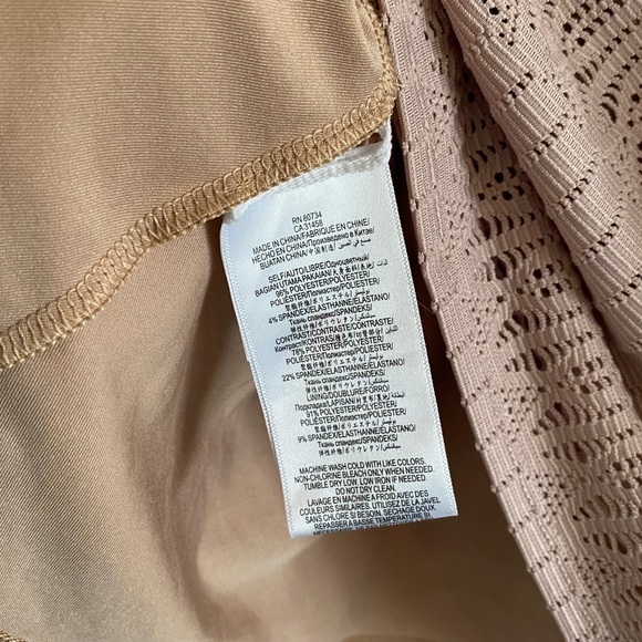 BCBG Fit and  Flare Dress only worn to try on - Picture 10 of 13